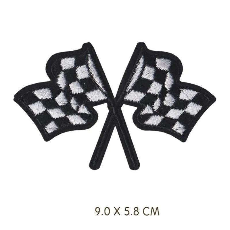 Parche Bordado Casco de Carreras y Locomotora